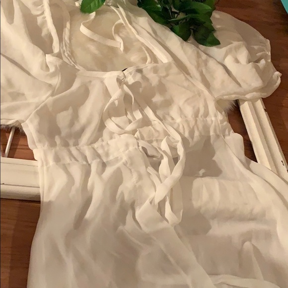 💥SOLD💥 White Coverup - Picture 6 of 7